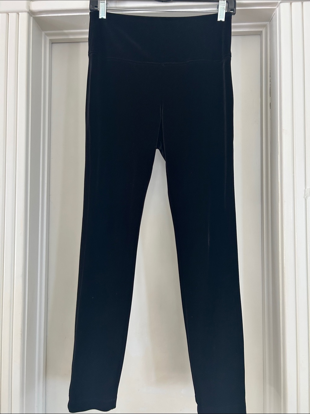 White House Black Market The Legging Black Velvet High Rise Pull-On Size S